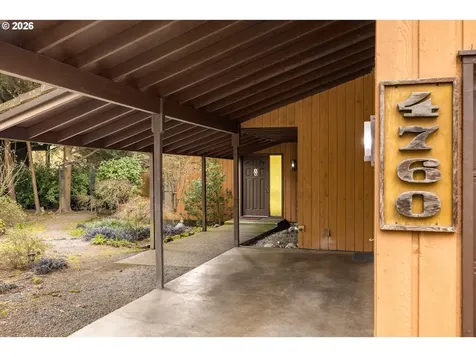 4760 Dogwood Drive Lake Oswego OR 97035