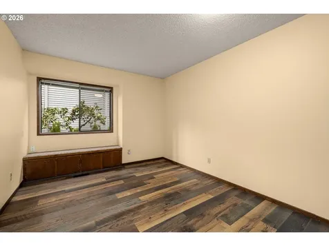 4760 Dogwood Drive Lake Oswego OR 97035