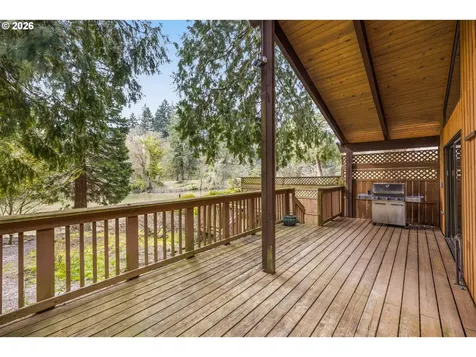 4760 Dogwood Drive Lake Oswego OR 97035