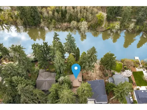 4760 Dogwood Drive Lake Oswego OR 97035