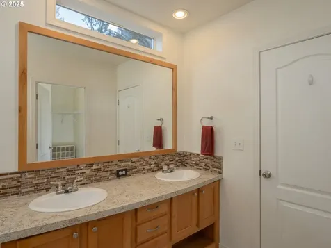 44300 SE Sandercock Lane Sandy OR 97055