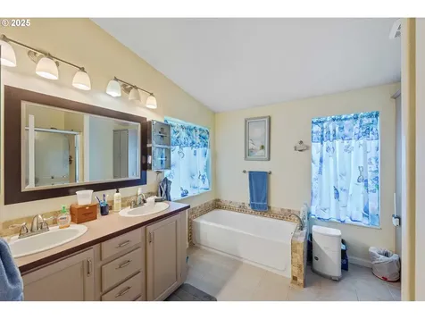 58060 Fairview Road Coquille OR 97423
