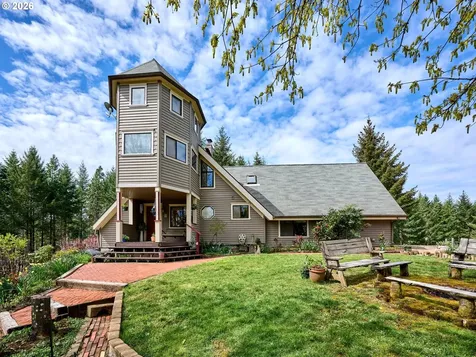 16460 NW Meadow Lake Road Carlton OR 97111