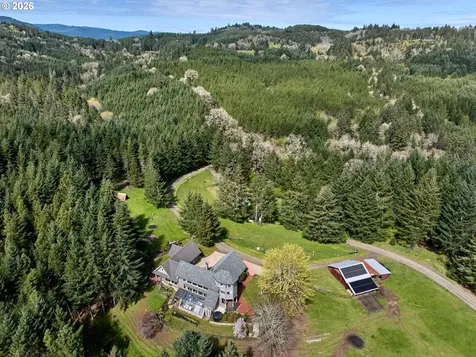 16460 NW Meadow Lake Road Carlton OR 97111