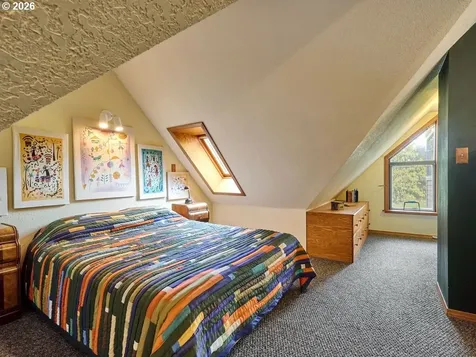 16460 NW Meadow Lake Road Carlton OR 97111