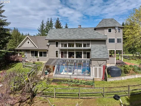 16460 NW Meadow Lake Road Carlton OR 97111