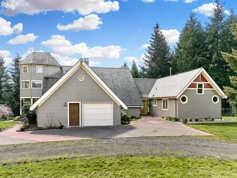 16460 NW Meadow Lake Road Carlton OR 97111