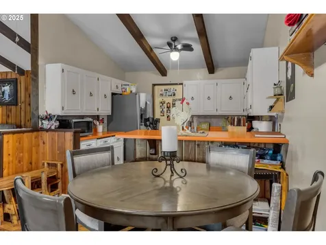 107 Rebel Hill Road Canyon City OR 97820