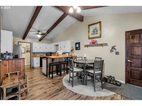 107 Rebel Hill Road Canyon City OR 97820