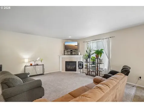 759 SE Camellia Court Hillsboro OR 97123