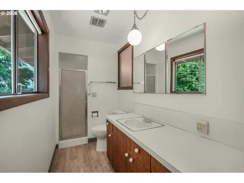 31077 SW Laurelview Road Hillsboro OR 97123