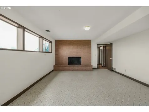 31077 SW Laurelview Road Hillsboro OR 97123
