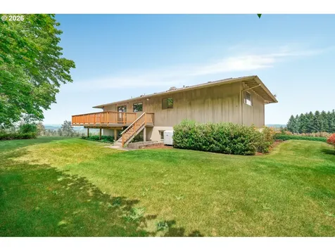 31077 SW Laurelview Road Hillsboro OR 97123