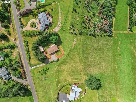 31077 SW Laurelview Road Hillsboro OR 97123
