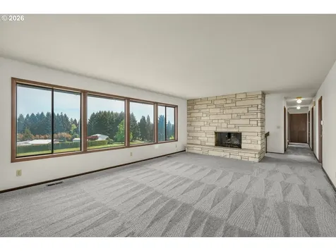 31077 SW Laurelview Road Hillsboro OR 97123