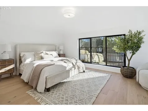 242 G Avenue Lake Oswego OR 97034