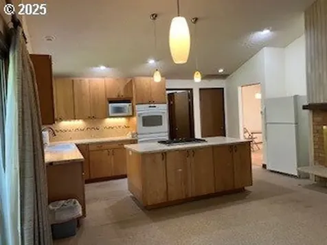 14037 SE Rust Way Damascus OR 97089