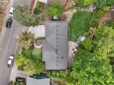 1930 SW Parkwood Drive Portland OR 97225