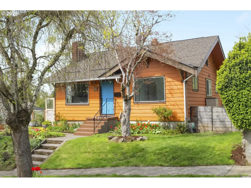 4219 SE Cora Street Portland OR 97206