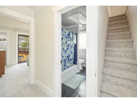 4219 SE Cora Street Portland OR 97206