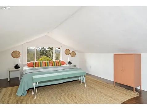 4219 SE Cora Street Portland OR 97206