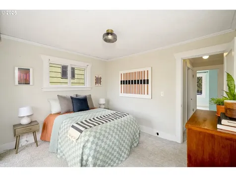 4219 SE Cora Street Portland OR 97206