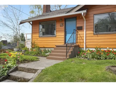 4219 SE Cora Street Portland OR 97206