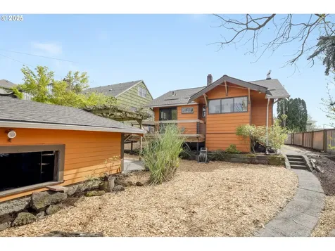 4219 SE Cora Street Portland OR 97206