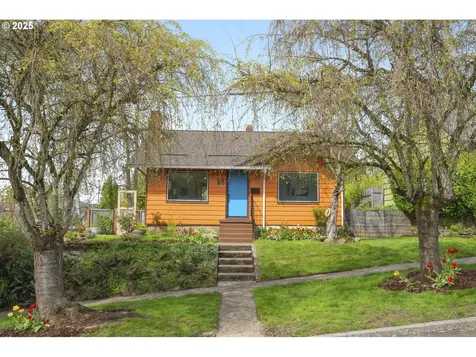 4219 SE Cora Street Portland OR 97206