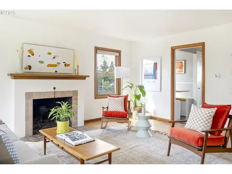 4219 SE Cora Street Portland OR 97206