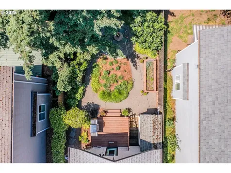 609 NE 93rd Avenue Portland OR 97220