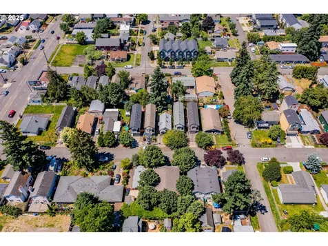 609 NE 93rd Avenue Portland OR 97220