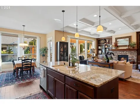 10701 NW 35th Avenue Vancouver WA 98685