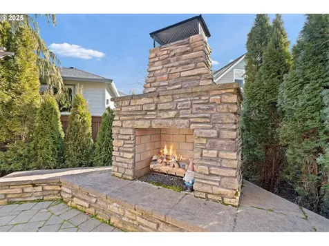 10701 NW 35th Avenue Vancouver WA 98685