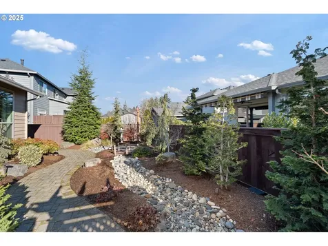 10701 NW 35th Avenue Vancouver WA 98685