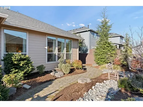 10701 NW 35th Avenue Vancouver WA 98685