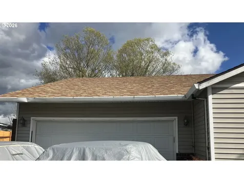 695 Mary Drive Molalla OR 97038
