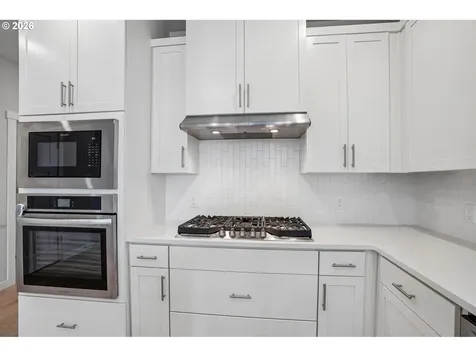 12289 SW Champlin Lane Beaverton OR 97007