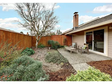 16860 SW Camino Drive King City OR 97224
