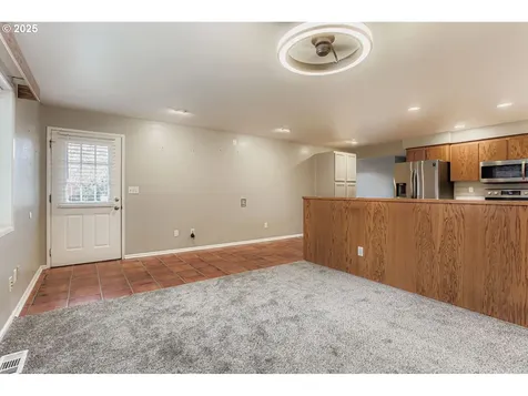 10832 SE Stephens Street Portland OR 97216