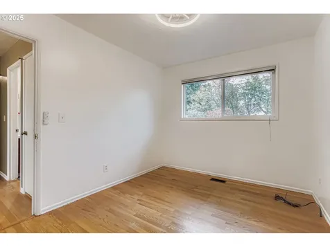 10832 SE Stephens Street Portland OR 97216