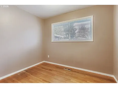 10832 SE Stephens Street Portland OR 97216