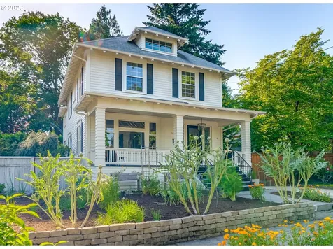 1927 NE 24th Avenue Portland OR 97212