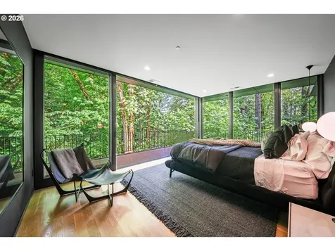 432 NW Royal Boulevard Portland OR 97210