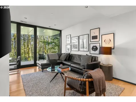 432 NW Royal Boulevard Portland OR 97210