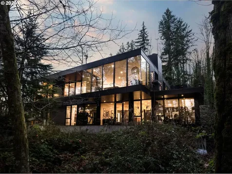 432 NW Royal Boulevard Portland OR 97210