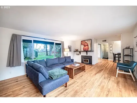 9103 SE Knapp Street Portland OR 97266