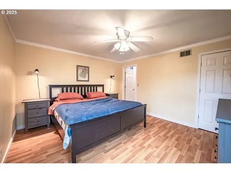 9103 SE Knapp Street Portland OR 97266