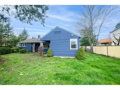 9103 SE Knapp Street Portland OR 97266