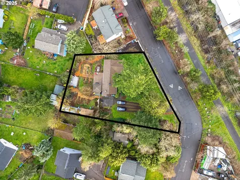 9103 SE Knapp Street Portland OR 97266